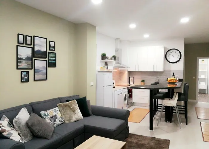 Your Comfy Stay In The Center Of